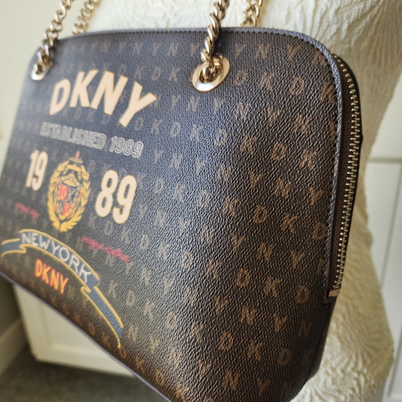 DKNY Signature Logo Maddison Dome Shoulder Bag Satchel Top Zip Brown Gold Chain - Picture 6 of 16